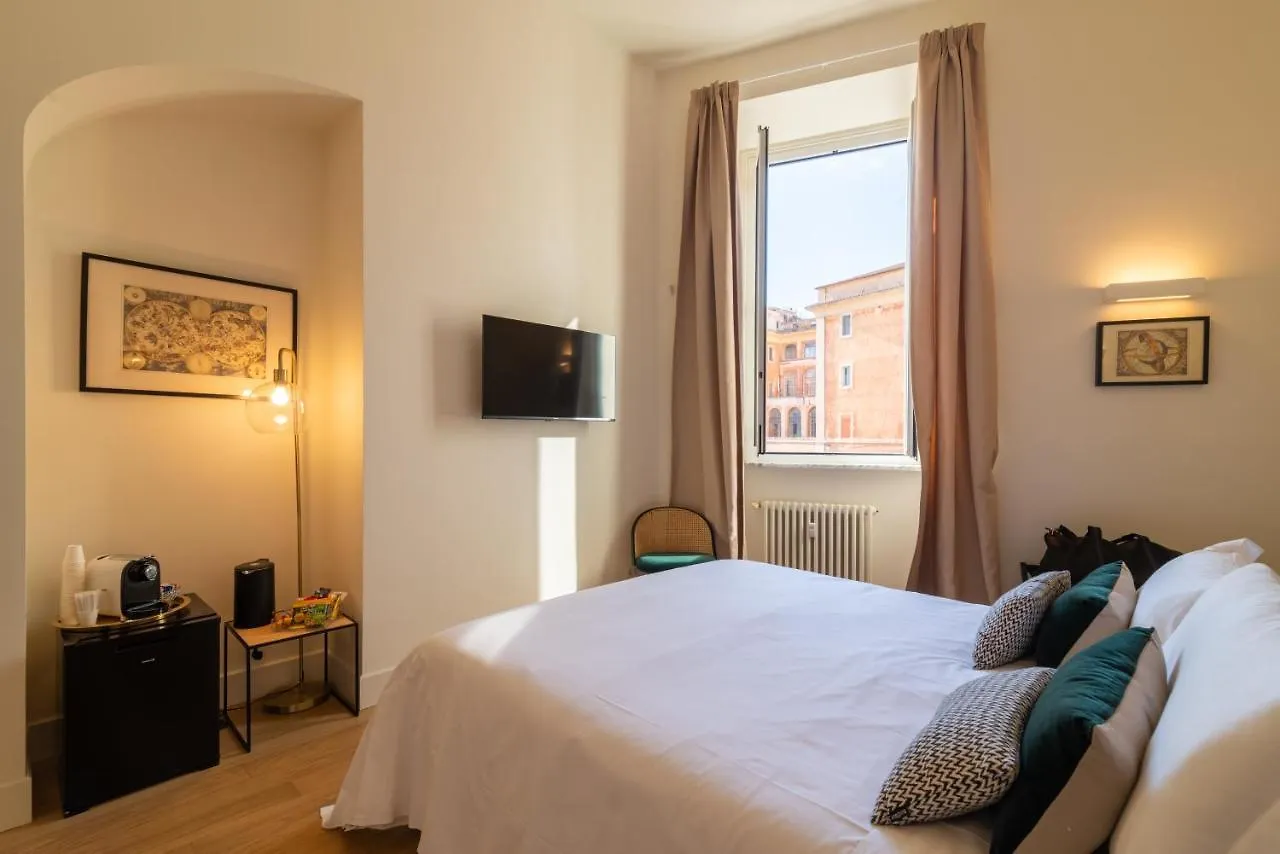 Relais Virgilio Hotel Rome 0*,  Italy